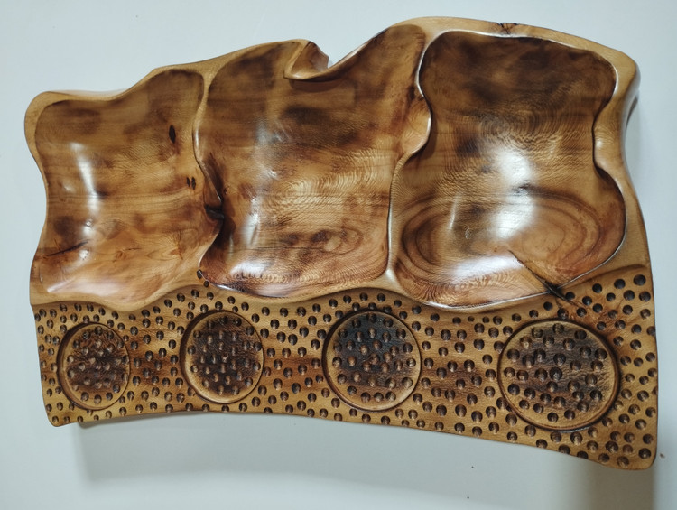 سینی سرو پذیرایی چوبی .دفرمه .دست ساز